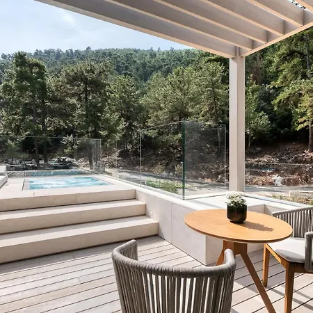 Vathi Cove Luxury & 5*
